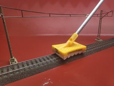 Patenter Gleisreiniger für